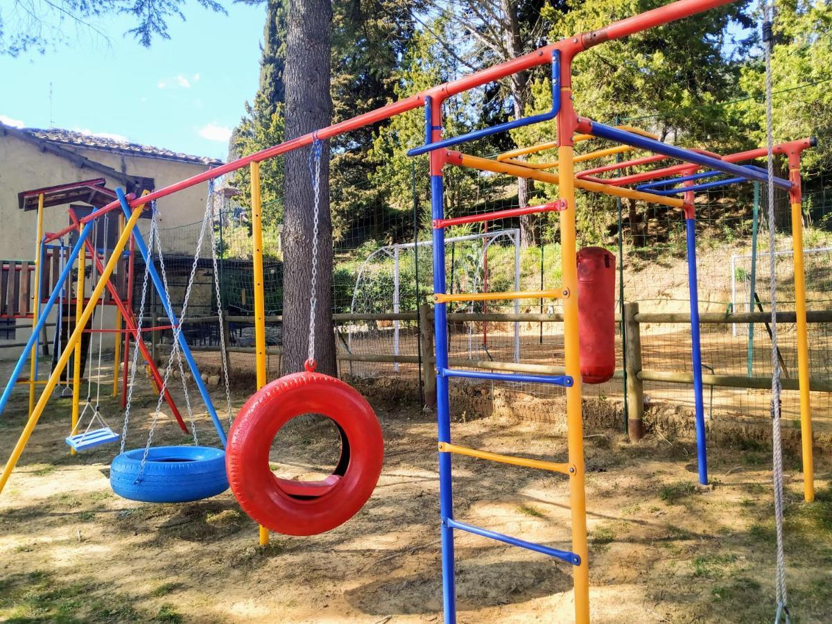 פוג'יבונסי Agriturismo Vernianello מראה חיצוני תמונה