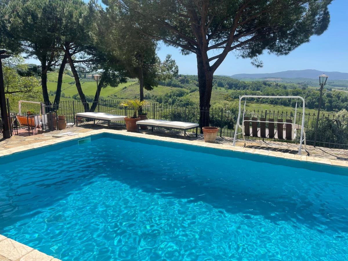 פוג'יבונסי Agriturismo Vernianello מראה חיצוני תמונה